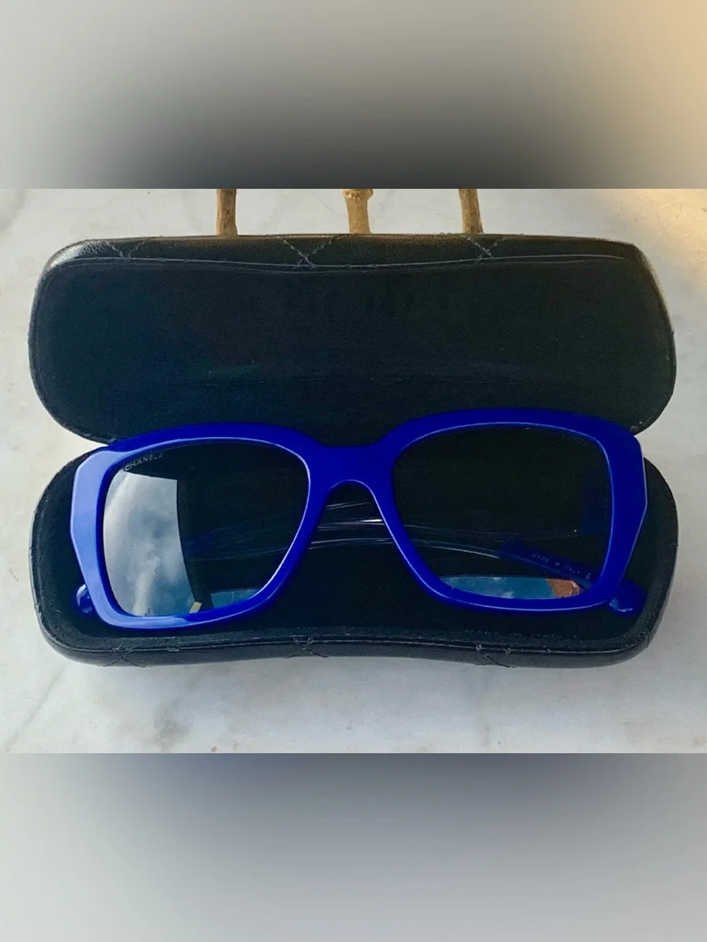 CHANEL WOMANS COBALT Blue CLEAR  Sunglasses Black Quilted Case VINTAGE 5253 1995